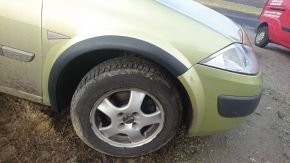 Пластмасови вежди за калници Renault Megane II хечбек (2002-2009), 3/5-врата версия