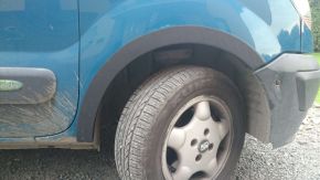 Пластмасови вежди за калници Nissan Kubistar (1998-2008), 4-врата версия