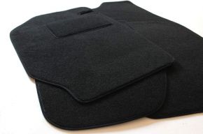 Велурени стелки за кола по модел за Chrysler 300C 2004-2012 (4 бр.)